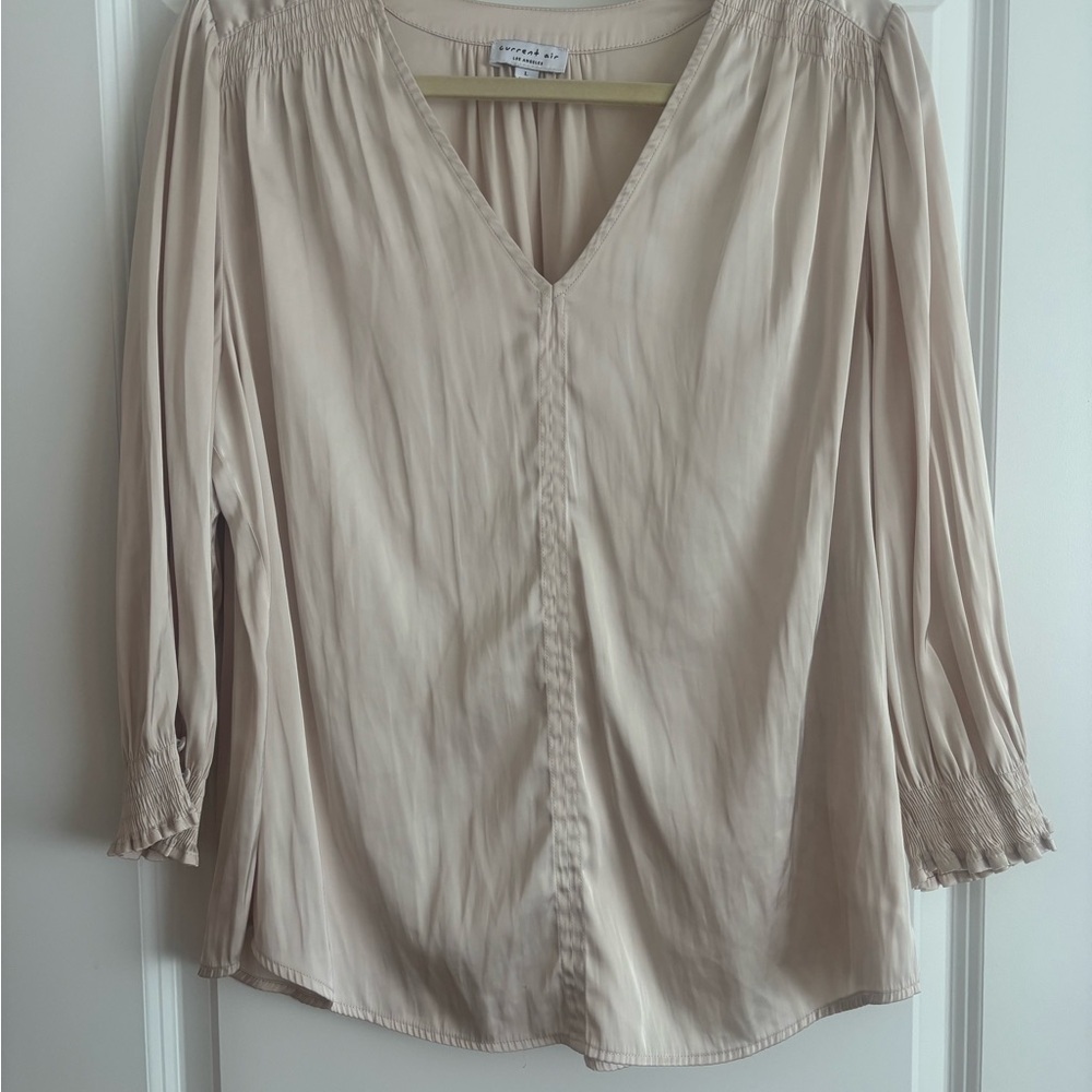 Current Air V-Neck Long Sleeve Blouse in Light Beige